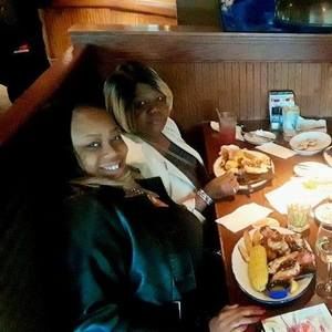 Meet your Posher, Marie